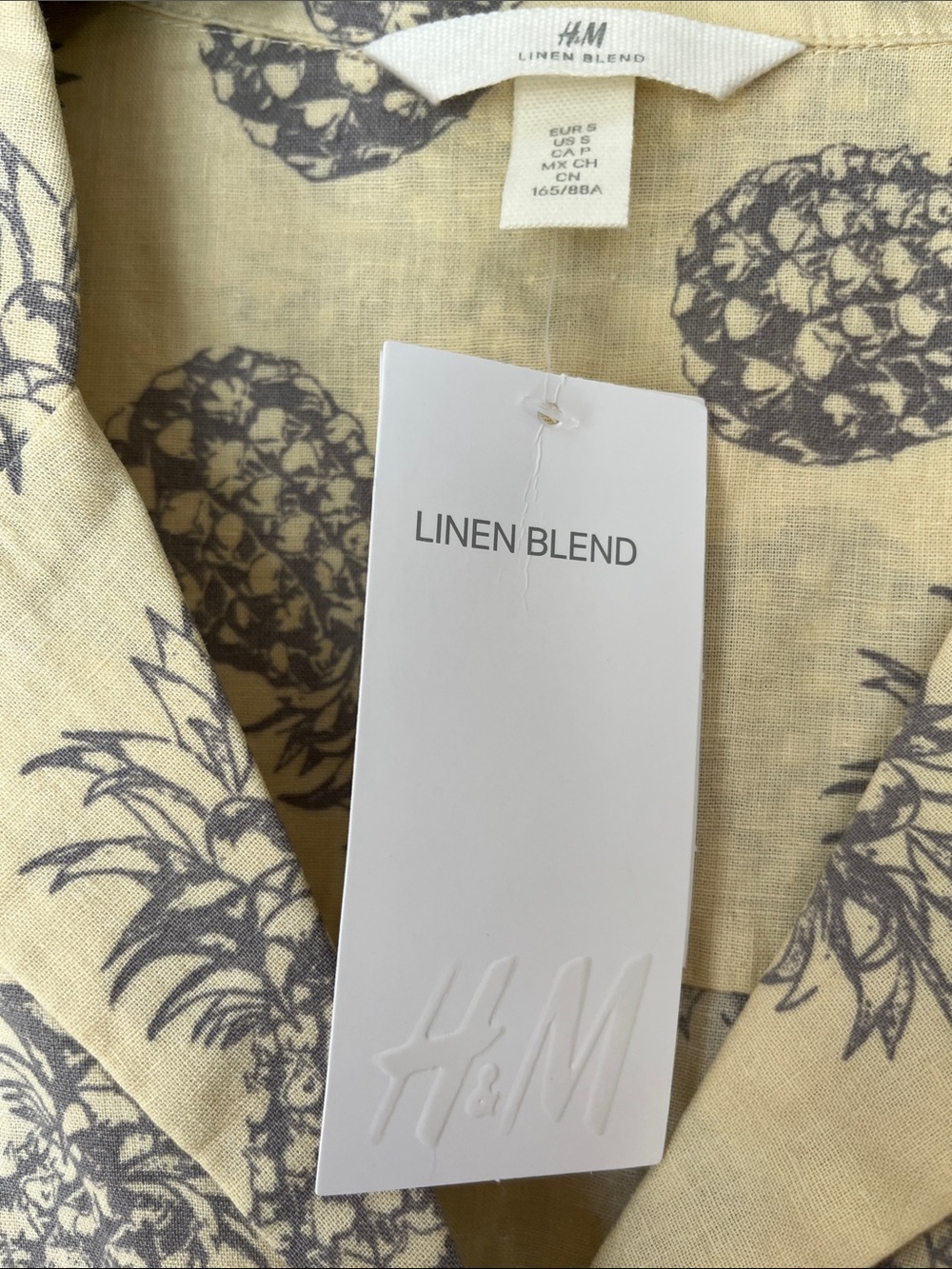 H&M Linen Pineapple Print Short Sleeve Shirt Women Unisex NWT New with Tags - Picture 3 of 5